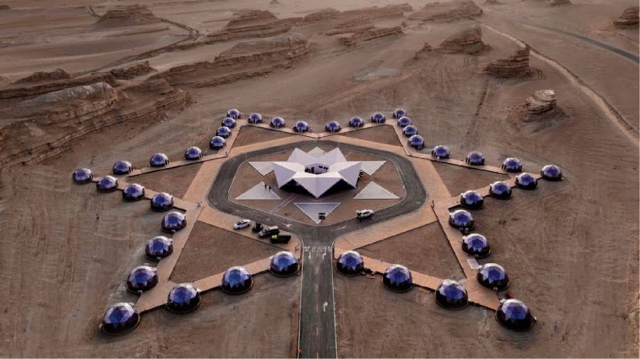 火星移民预演场——模拟外星环境的极端生存训练西安区户外野奢帐篷实验项目